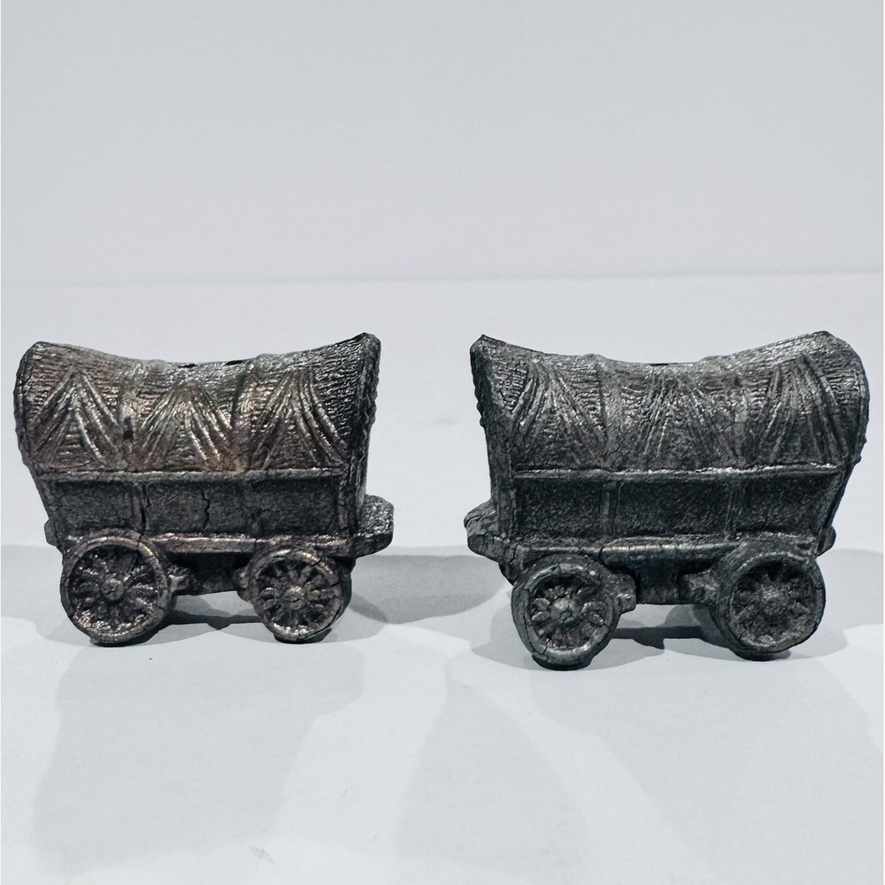 Vintage Stage Coach Covered Wagon Salt & Pepper Shaker Set Bronze Covered